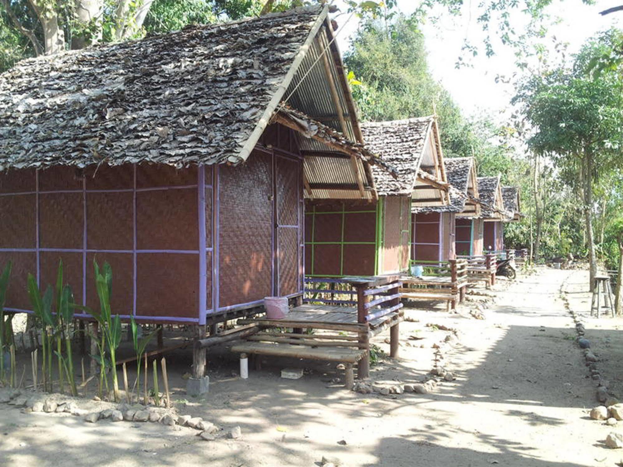 Purple Monkey Backpackers Hostel Pai Buitenkant foto