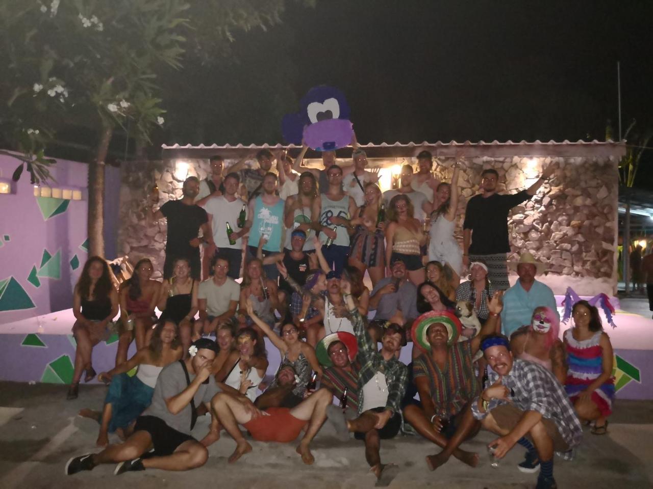 Purple Monkey Backpackers Hostel Pai Buitenkant foto